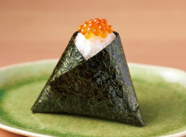 M107 イクラおにぎり