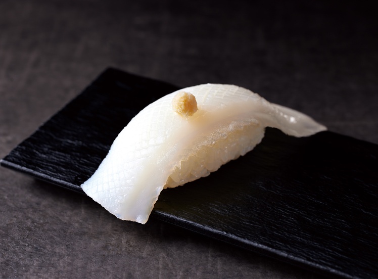 U309 イカ(山ﾜｻﾋﾞ)(1貫)