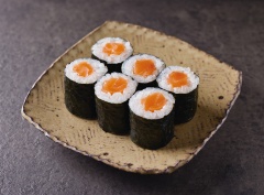 U353 サーモン巻