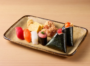 M110 寿司おにぎりパック(寿司4貫)