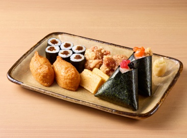 M111 寿司おにぎりパック(いなり・かんぴょう巻)