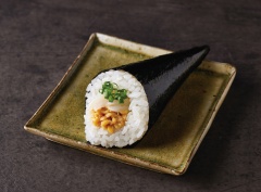 H104 イカ納豆手巻(ﾈｷﾞ有)