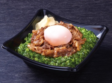 K710 温玉黒毛和牛丼
